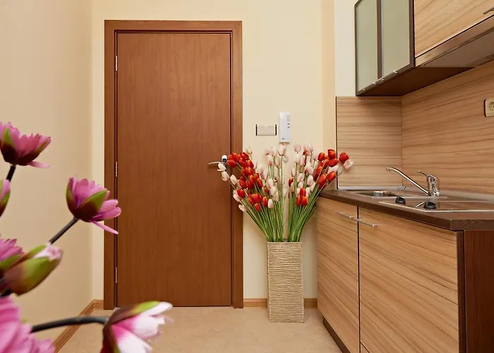 Apartmanhotel Stanny Court 3*